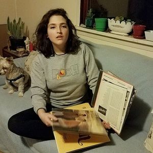 Winnie the Pooh vintage crew neck sweatshirt